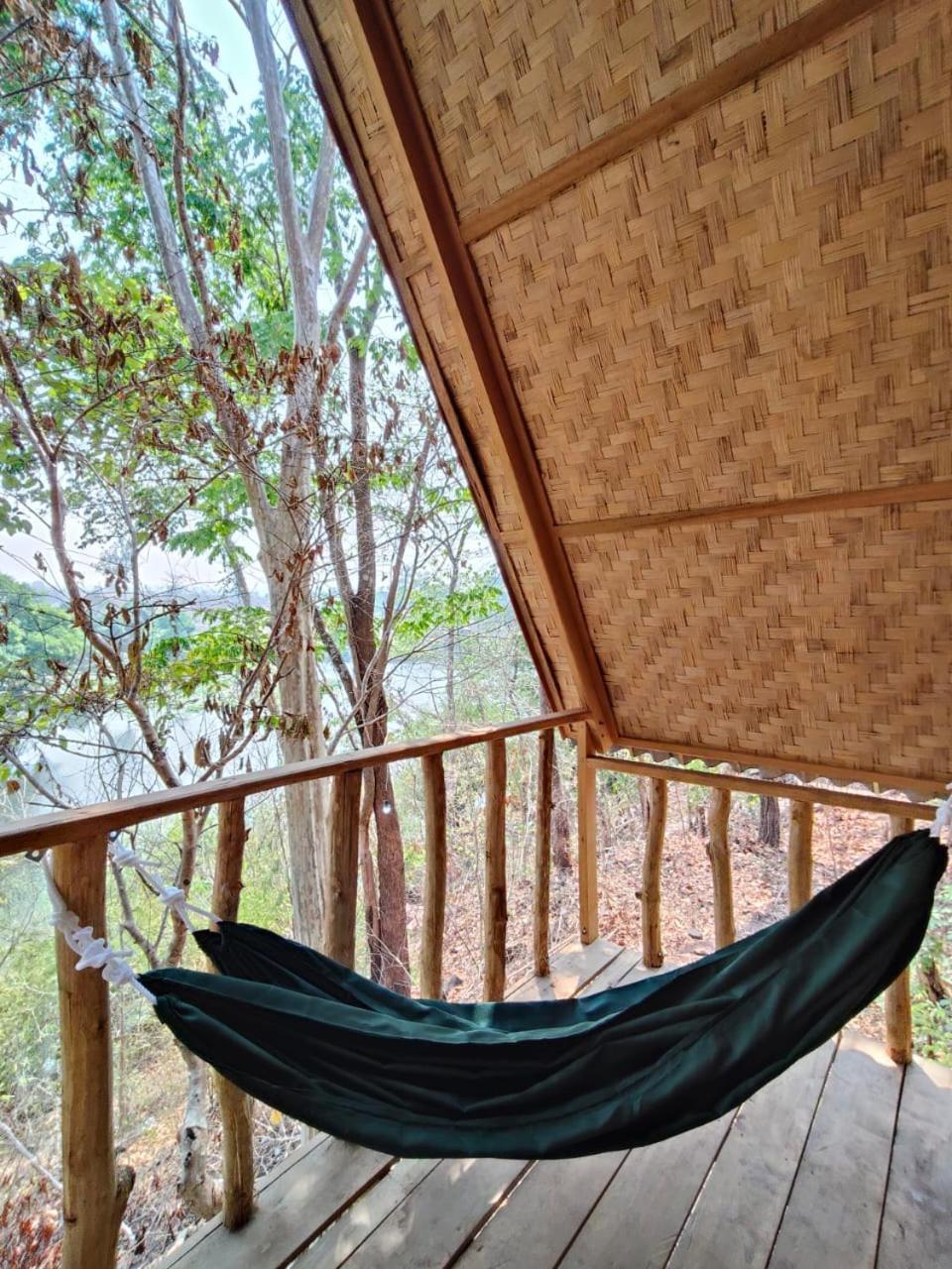 Fandee Island Treehouses & Ziplines - Tad Lo, Bolaven Loop Pakse Ban Kiangtat Exterior photo